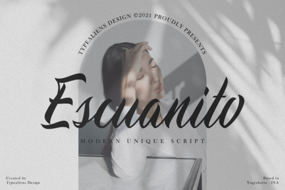 Escuanito: A Flowing Script Font